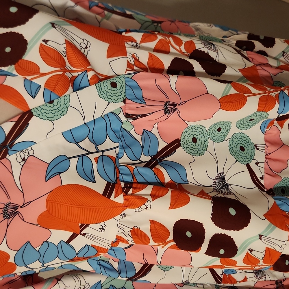 BNWOT floral babydoll dress - Picture 6 of 7